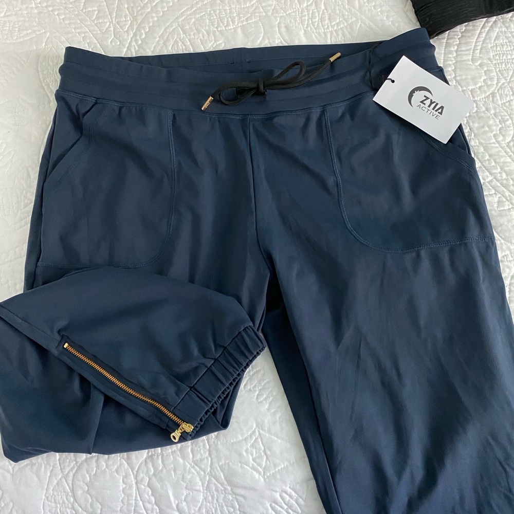 Zyla Joggers